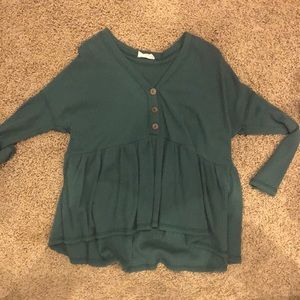altar’d state flowy green top